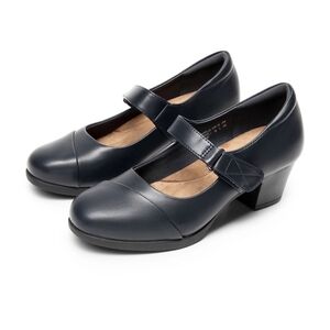 Dream Pairs Navy Mary Jane Heels